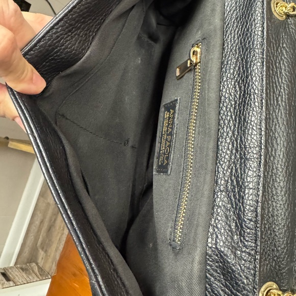 Anna Paola Black Quilted Leather Chain Shoulder Bag with Gold Hardware - Picture 5 of 9